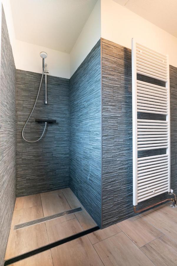 6P Vrijstaand Huis Met Royale Tuin En Hottub Ewijk Esterno foto